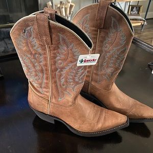 Womens cowboy boots